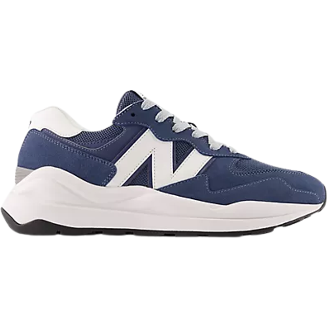 New Balance Men's 5740 in Blue/White Suede/Mesh, size 12.5