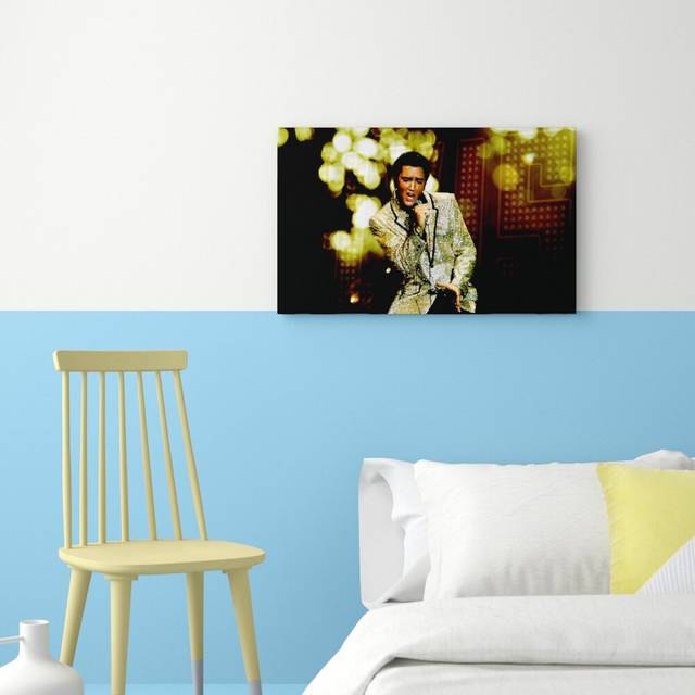 Elvis Presley 68 Special - Photograph Print on Canvas (50.8 cm H x 81.3 cm W)
