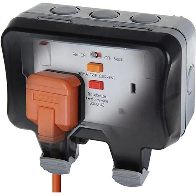 BG Outdoor Socket and RCD 2 Gang IP66