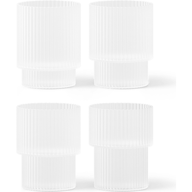 Ferm Living - Ripple Glass Low Set of 4 - mattiert/H x Ø 6,1x7,6cm/jedes Stück ein Unikat - frosted (6.1 x 7.6 x 7.6 x &#8960;7.6cm)