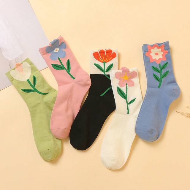SHEIN 5pairs 3d Tulip Mid-Calf Socks With Floral Lace, Japanese Style