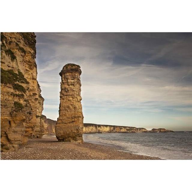 Posterazzi DPI1890824 A Large Rock Formation On The Shore Along The Coast - South Shields, Tyne & Wear, England Poster Print, 19 x 12