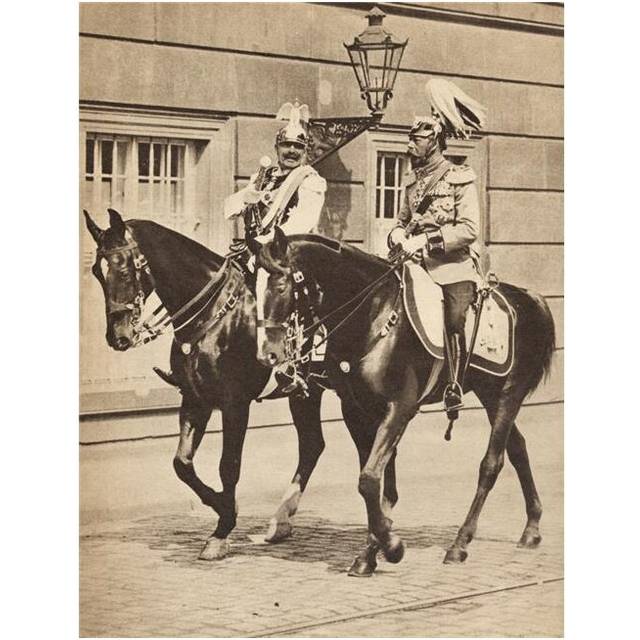 Posterazzi DPI1903547LARGE King George V & Kaiser Wilhelm Ii Leaving Potsdam to Attend A Review Poster Print, 24 x 32 - Large