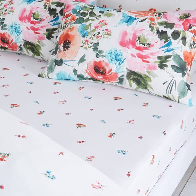 Malin Stem Blooms 100% Cotton Fitted Sheet - Multicolor