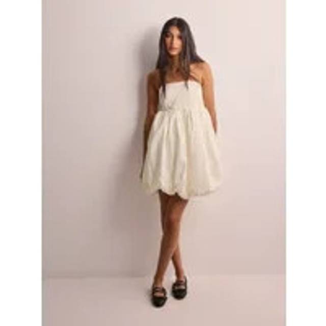 MALINA Isolde Strapless Bubble Mini Dress |Vit |L