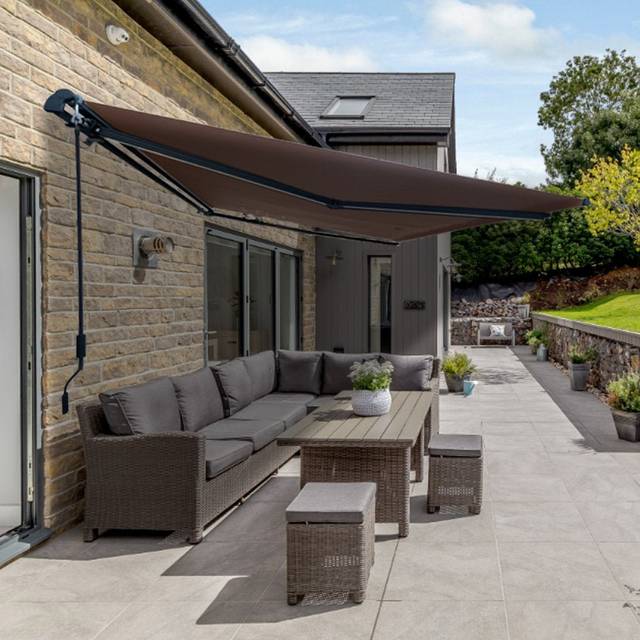 Dakota Fields 3m x 2.5m LED Retractable Awning Beige 20cm H X 300cm W X 250cm D