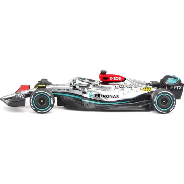 Mercedes 2022 W13 E Performance No.44 - Lewis Hamilton 1:43 Model with Figure