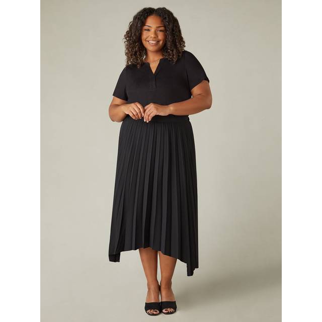 Live Unlimited Curve Pleated Hanky Hem Skirt, Black