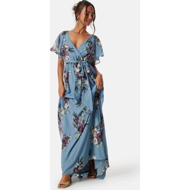Flutter Floral Maxi Dress