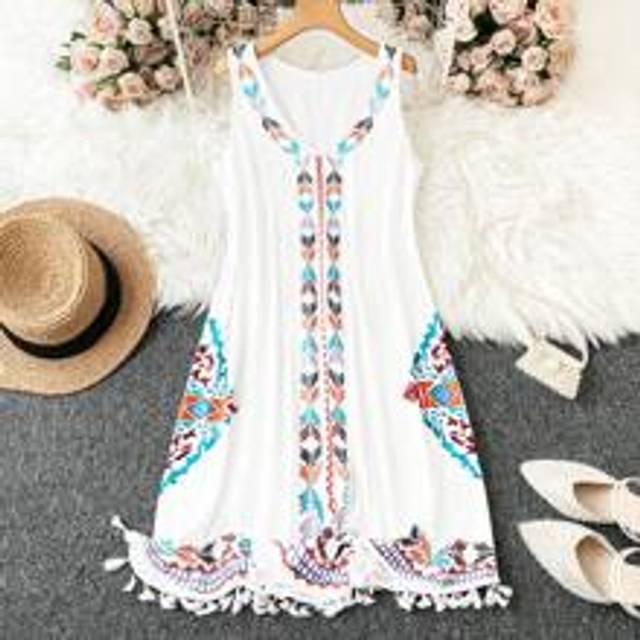 EMERY ROSE Plus Size Summer Casual Geometric Print V-Neck Fringed Hem Sleeveless Dress