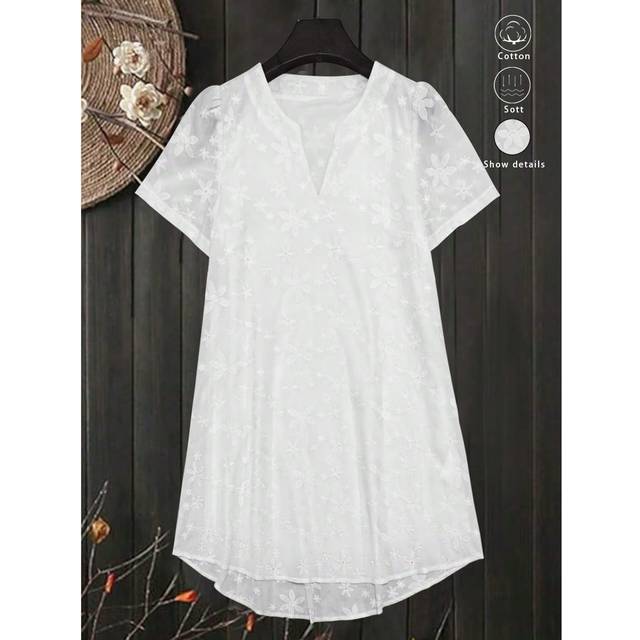 SHEIN Holiday Leisure Solid Color Flower Embroidered Notched Neck Asymmetric Hem Dress With A Notch
