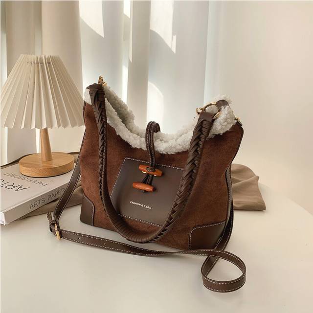 (Brown) Shoulder Crossbody One Bag Women Vintage Fashionable And Simplicity Commutes