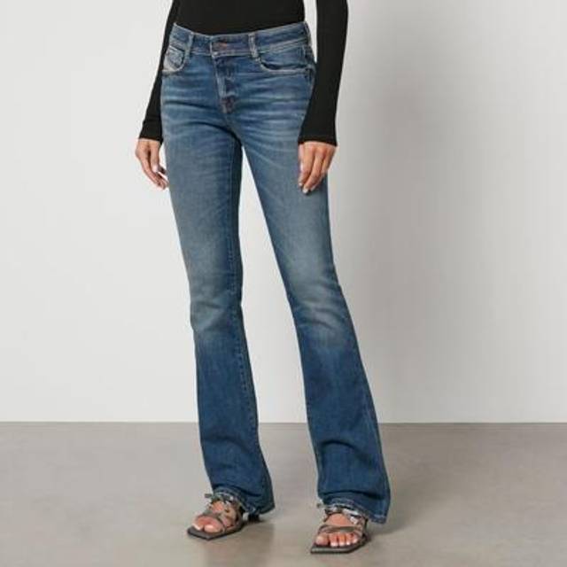Low-waisted D-EBBEY Flared Denims L.32 size 30 (30)