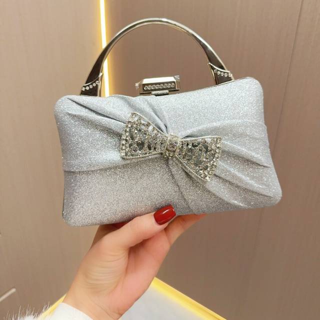 (Silver) Handbag Pleated Bow Super Sparkling Fashionable  Versatile  Weddings Elegant