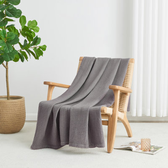 Great Bay Home 100% Cotton Waffle Weave Dark Grey Throw Blanket. Super Soft All Season Textured Blanket. Throw Blanket for Bed or Couch (Throw 5