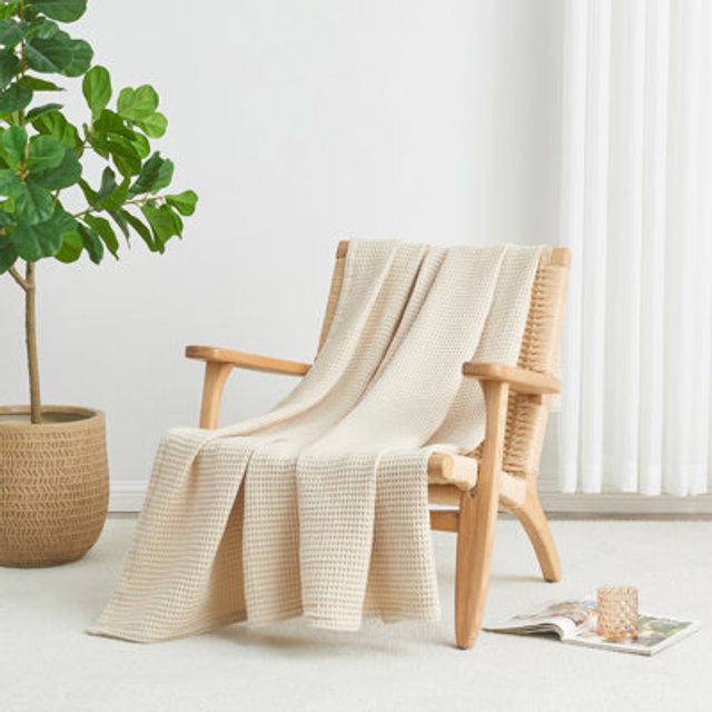 Great Bay Home 100% Cotton Waffle Weave Taupe Throw Blanket. Super Soft  All Season Textured Blanket. Throw Blanket for Bed or Couch Throw 50 x 60  Oa