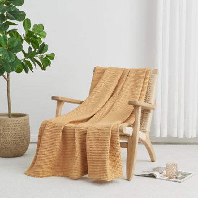 Great Bay Home 100% Cotton Waffle Weave Yellow Throw Blanket. Super Soft  All Season Textured Blanket. Throw Blanket for Bed or Couch Throw 50 x 60  M