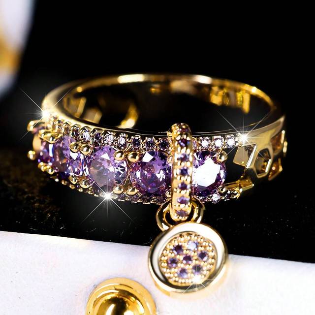 SHEIN 1pc Vintage Royal Blue Sapphire Ring, Luxury Women Wedding Engagement Jewelry Gift With Round Pendant & Golden Band