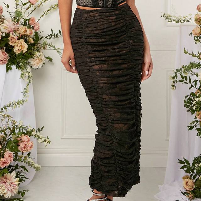 L&#39;Amorae Lace Ruched Split Hem Bodycon Skirt