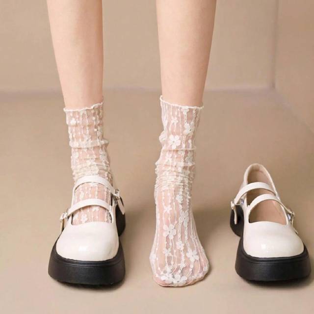 SHEIN 1pc Women Black & White Lace Socks, Summer Mary Jane Fishnet Mesh Pile Socks, Fits Daily Wear
