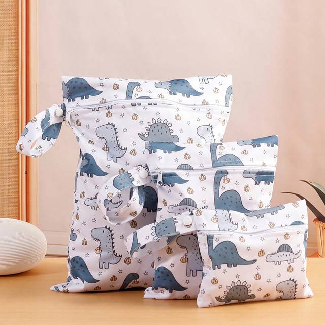 SHEIN 3pcs Cute Dinosaur & Floral Pattern Baby Diaper Wet/Dry Bag / Organizerbaby Shower Family Decorations Gifts