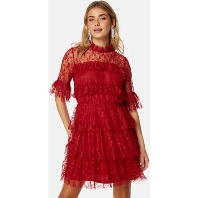 Bubbleroom - Spetsklänning Frill Lace Dress - Röd