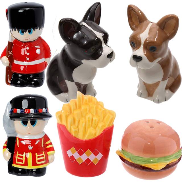 Novelty Beefeater and Guardsman Salt and Pepper Set