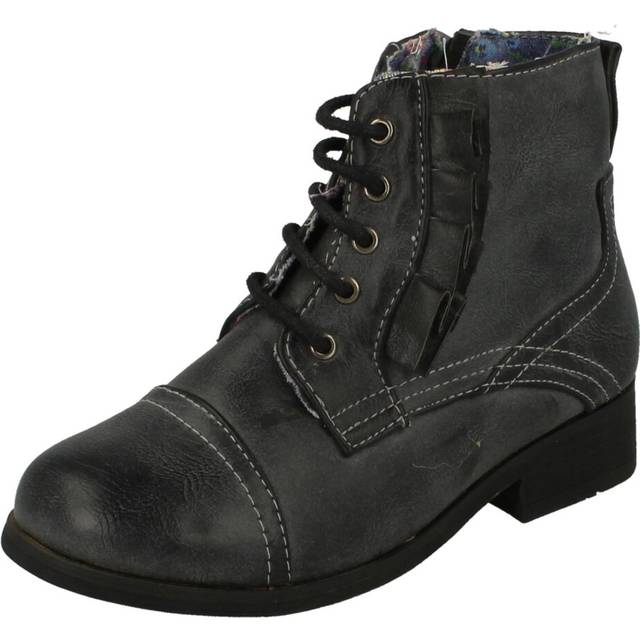 Girls cutie lace up boot