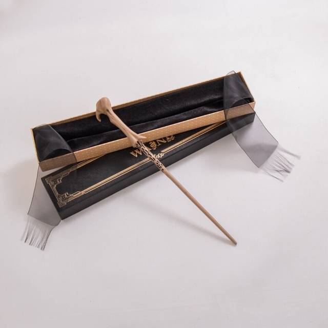 (  Lord Voldemort) Harry Potter Metal Core Magic Wand Cosplay Hermione Granger Voldemort Gift Box