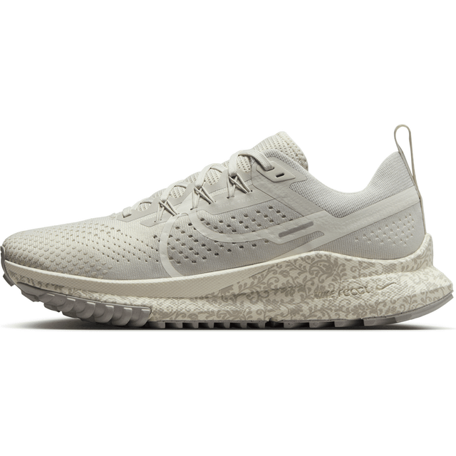 Nike  React Pegasus Trail 4 Give Her Flowers Women Sneakers Cream Light-Bone Sail FZ3778-072 38