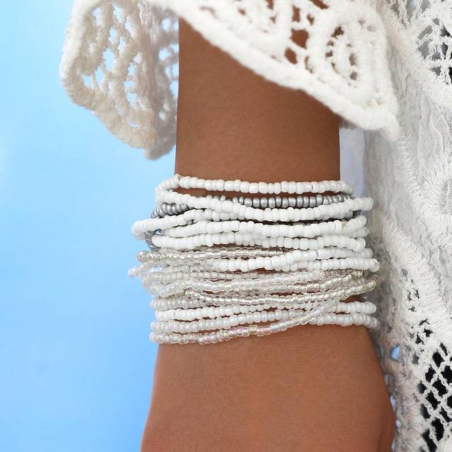 SHEIN 20pcs Beige Beaded Bracelets Set In Various Colors (Due To Batch, Some Dyed Products May Have Slight Color Variations)