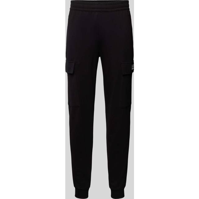 Train Core Sweatpants