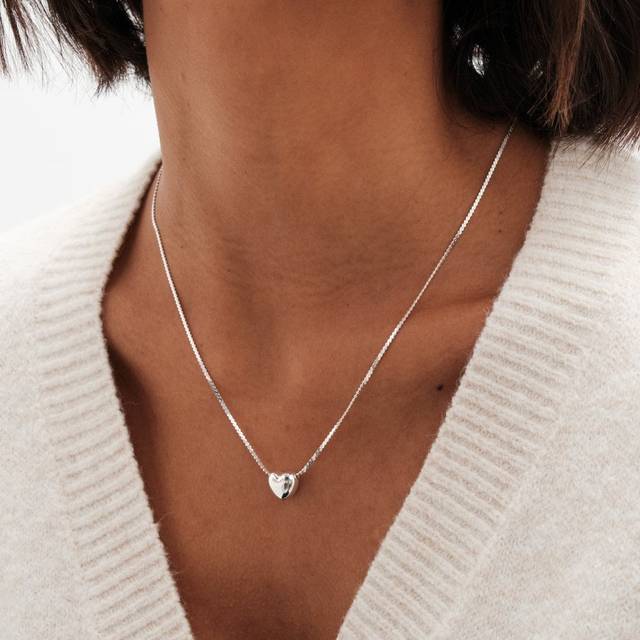 Simply Silver Simply Silver Sterling Silver 925 Puff Heart Threaded Chain Necklace