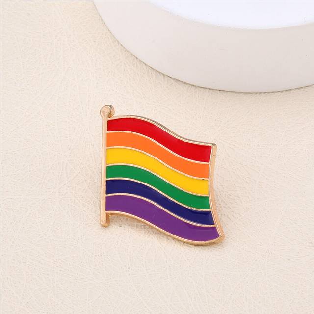 (StyleF) Pride Parade Gay Rainbow Brooch Alloy Flag Love Shape Badge Cartoon Fashion