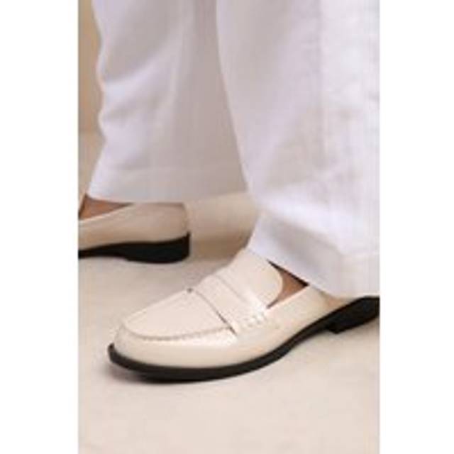 Where's That From Wheres Womens 'Houston' Slip On Loafer - Cream - Size UK 4