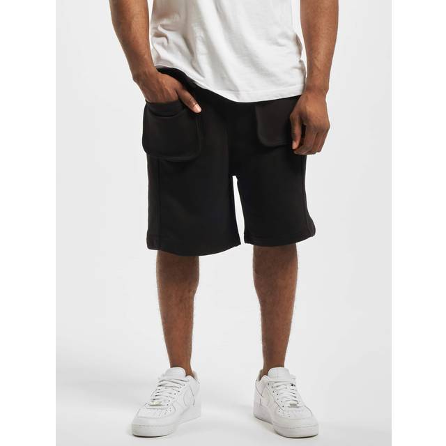 UC Men UC Big Pocket Terry Sweat Shorts Black / M Shorts