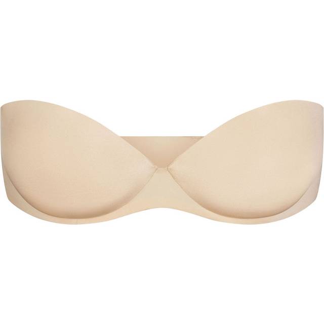 SKIMS Strapless Push-Up Bra | Light Neutral | 30C | SKIMS Ultimate - Sand