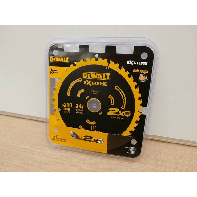 Sågklinga för trä DeWalt Extreme; 210x2,4x30 mm; Z24