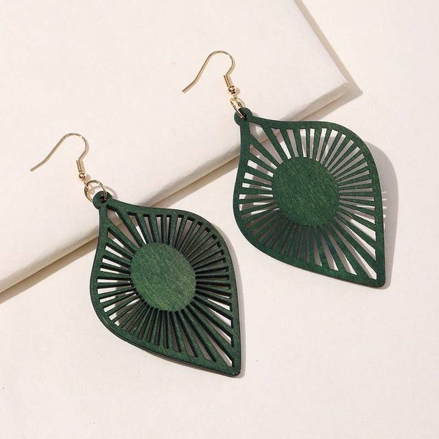 SHEIN 1pair Hollowed Leaf Shaped Wooden Earrings