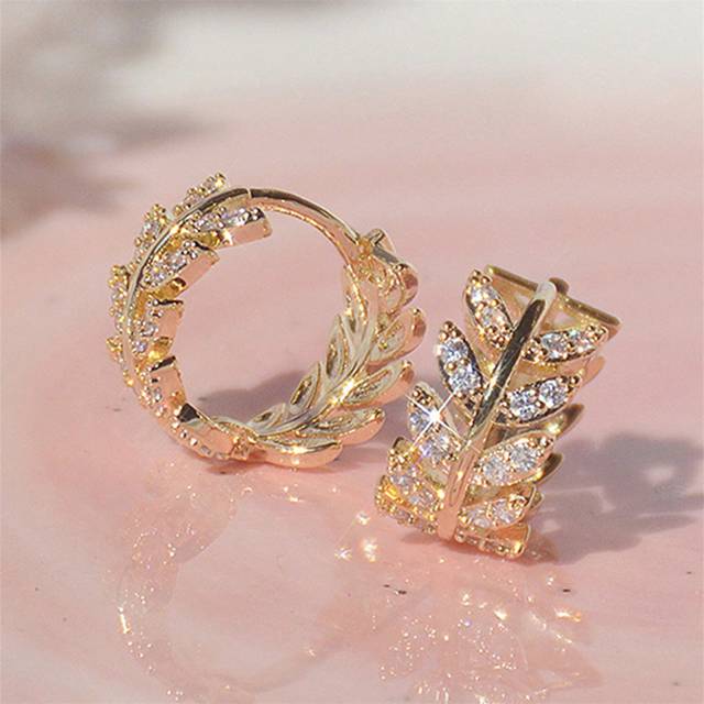 SHEIN 1 Pair Children Elegant Leaf Cubic Zirconia Hoop Earrings For Girls Gifts For Daily Decoration For Party Jewelry Birthday Gift