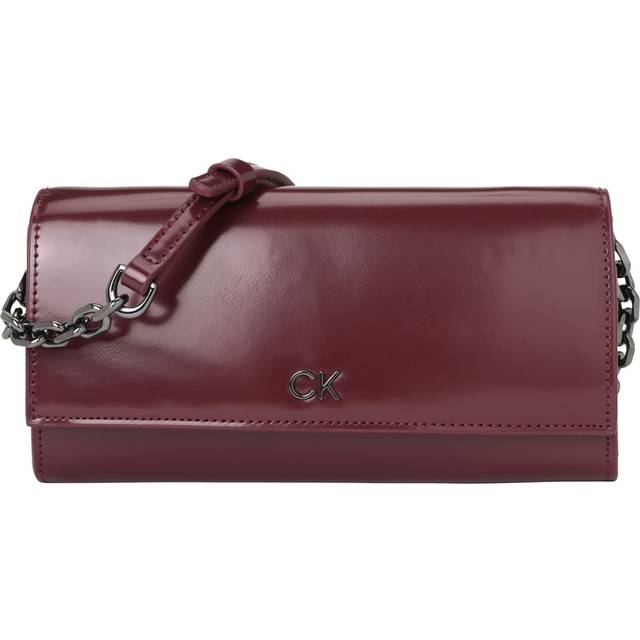 Calvin Klein Ck Daily Clutch purse 19 cm red