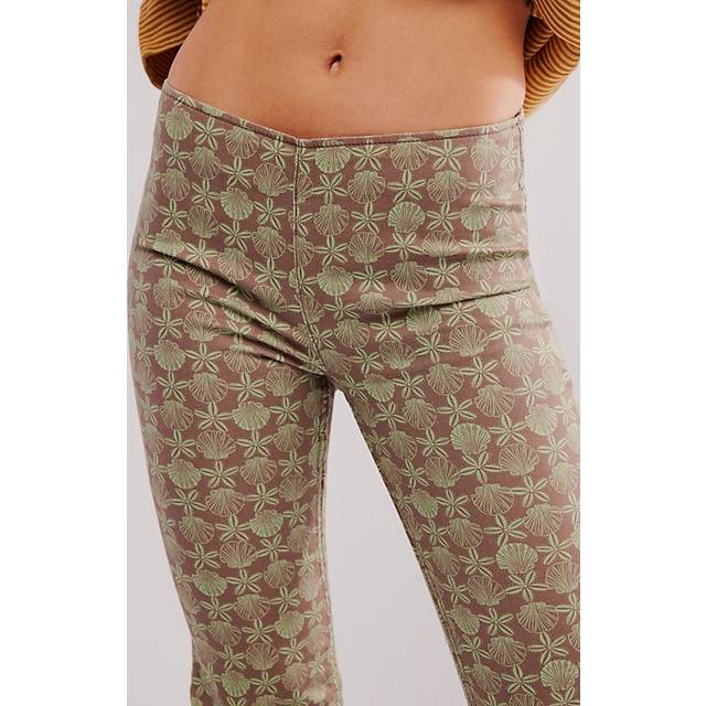 We The Free Penny Pull-On Printed Flare Jeans in Brown Combo Florida Beach, Size: 31