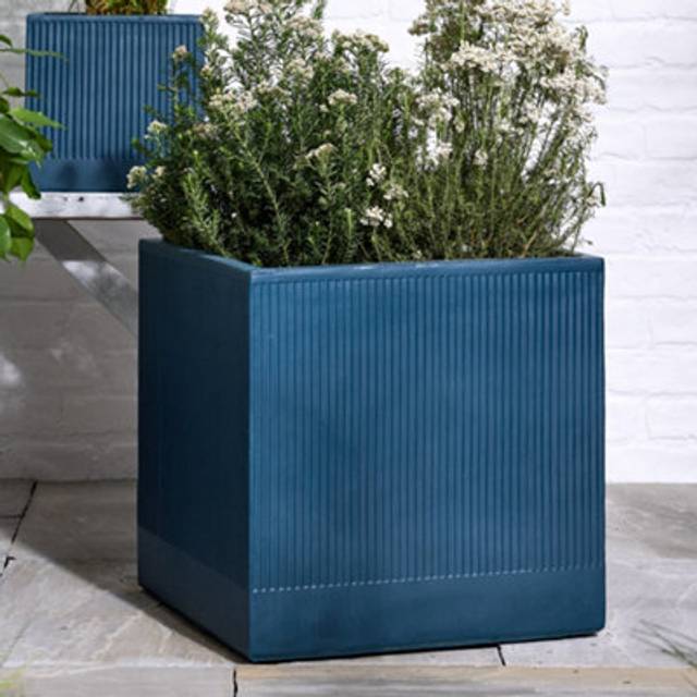 X-Large Navy Blue Ribbed Finish Fibre Clay Indoor Outdoor Garden Plant Pots Houseplant Flower Planter (W) 44cm, (H) 44cm - XL