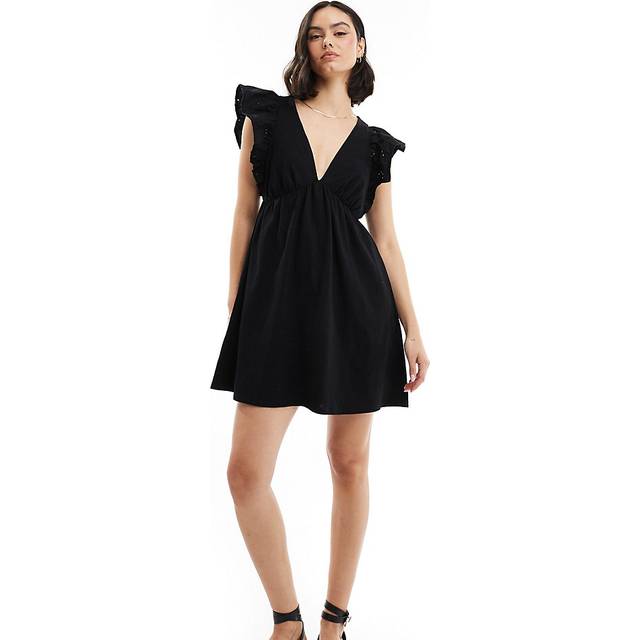 Miss Selfridge – Svart miniklänning med smock och broderade ärmar-Svart/a
