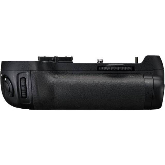 NIKON - MB-D12 Batterigrepp