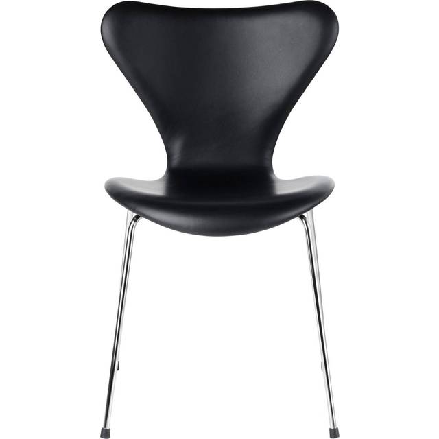 Fritz Hansen - Sjuan 3107 stol helklädd läder stålstativ krom black - Matstolar - Arne Jacobsen - Svart - Metall/Trä