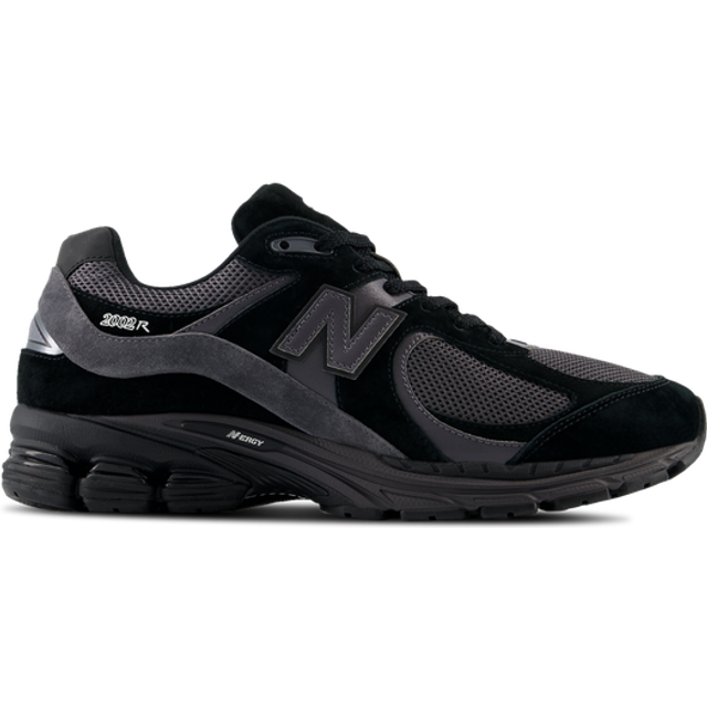 New Balance 2002R Trainer - Black - Size 6.5
