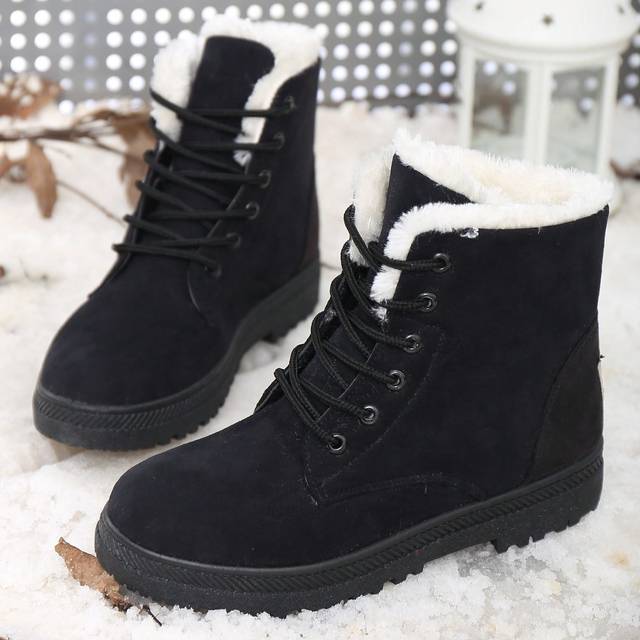 SHEIN Women&#39;s Lightweight Snow Boots, Size 35-44, Short Boots, Warm & Anti-Slip Round Toe, Plus Size, Lightweight, High-Top, Flat Heel, Casual Mid-Aged Boot