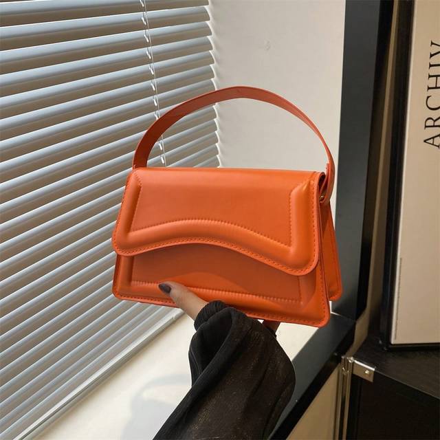 SHEIN New Orange Ladies&#39; Solid Color PU Small Square Bag, Simple And Stylish Handbag For Going Out, And Versatile.