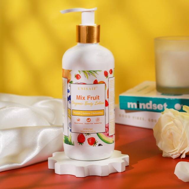 Unisaif Organic Mix Fruit Body Lotion - Hand Lotion for Dry Skin with Vitamin E | Natural Moisturizing Lotion Exfoliating Body Lotion | Dry Skin Lotio